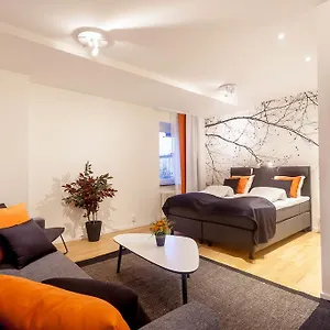 Apartdirect , Solna Sverige